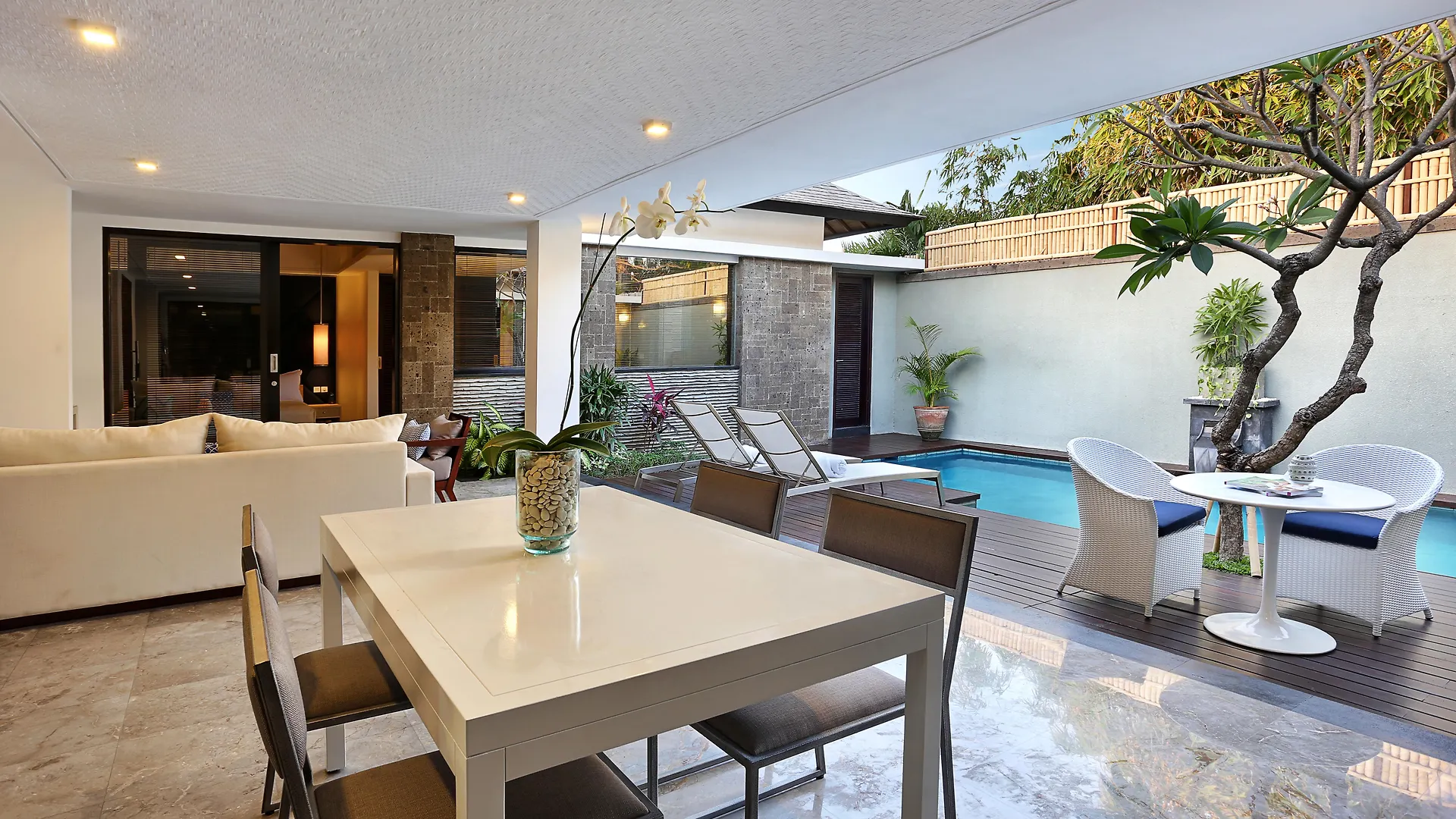Peppers Seminyak Villa